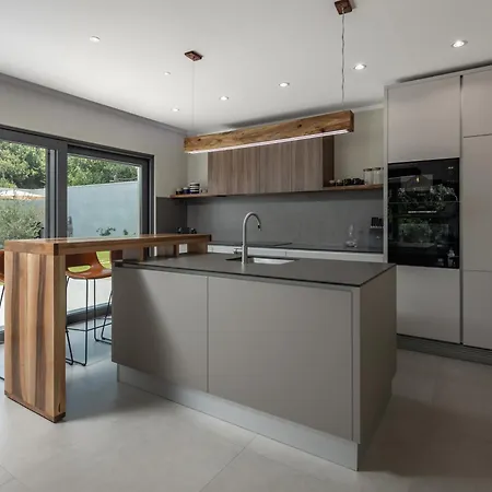 Casa Calme With And Gym - Happy Apartman *