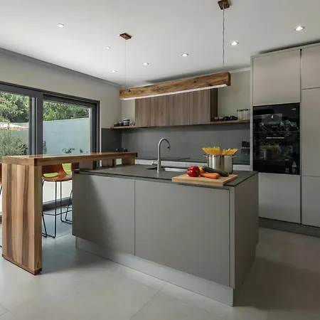 Apartman Casa Calme With And Gym Poljane